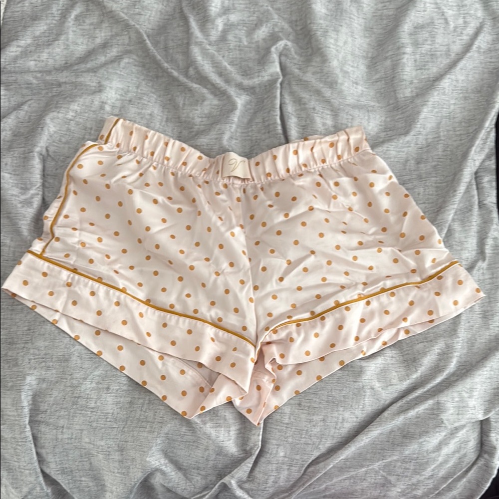 Victoria's Secret Pajama Set - Picture 4 of 7